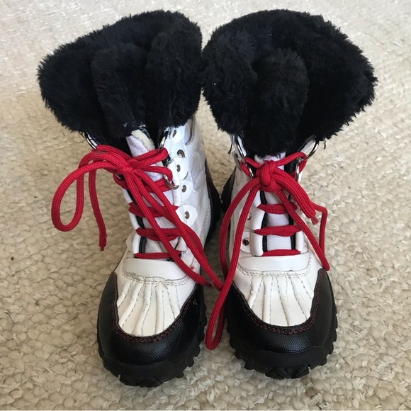 U.S. Polo Assn. Other - Polo Assn Mesa white black & red faux fur winter boots Sz 12